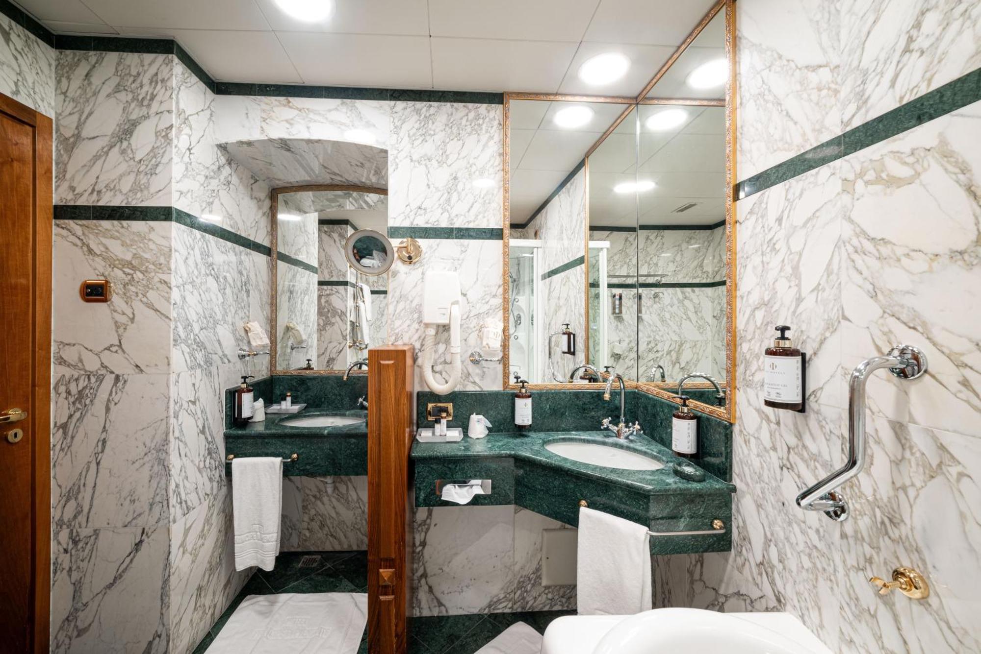 Phi Hotel Principe Cuneo Eksteriør bilde