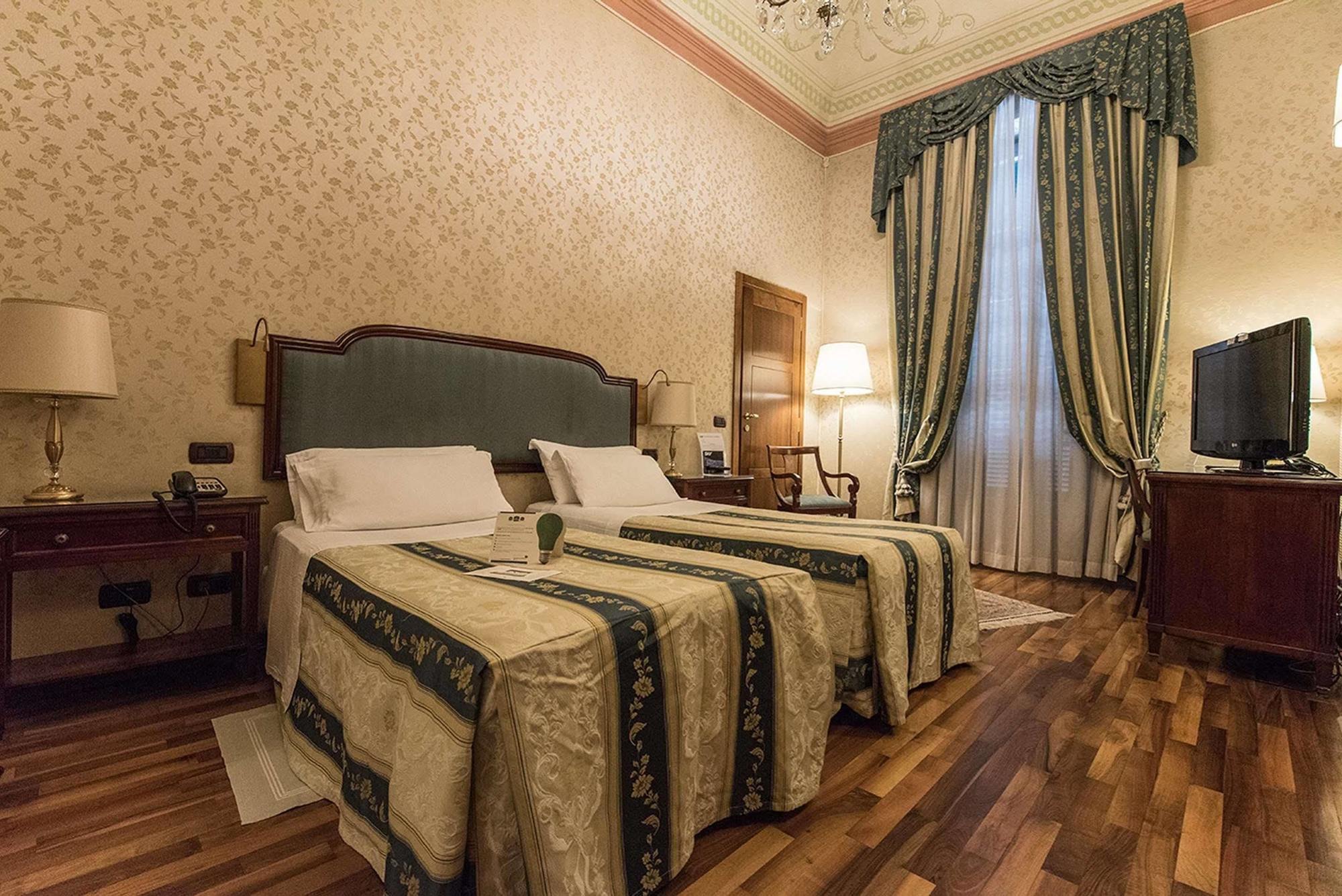 Phi Hotel Principe Cuneo Eksteriør bilde